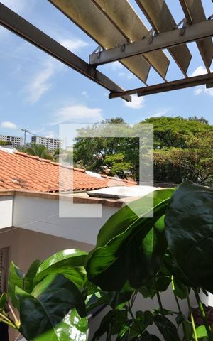 Casa à venda com 240m², 4 quartos e 3 vagasVista do Quarto 3