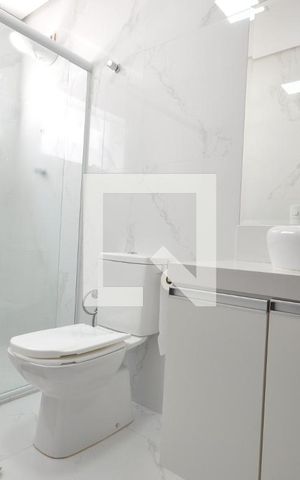 Casa à venda com 240m², 4 quartos e 3 vagasBanheiro da Suíte 2