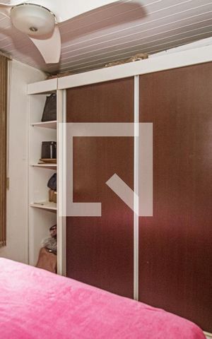 Casa à venda com 58m², 2 quartos e 2 vagas Casa à venda com 58m², 2 quartos e 2 vagasQuarto