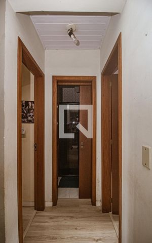 Casa à venda com 58m², 2 quartos e 2 vagas Casa à venda com 58m², 2 quartos e 2 vagasCorredor