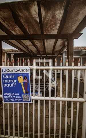 Casa à venda com 58m², 2 quartos e 2 vagas Casa à venda com 58m², 2 quartos e 2 vagasplaca