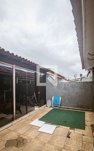Casa à venda com 58m², 2 quartos e 2 vagas Casa à venda com 58m², 2 quartos e 2 vagasÁrea comum