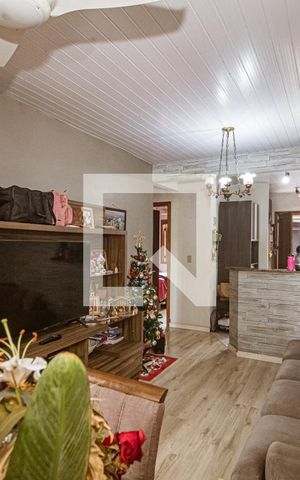 Casa à venda com 58m², 2 quartos e 2 vagas Casa à venda com 58m², 2 quartos e 2 vagasSala
