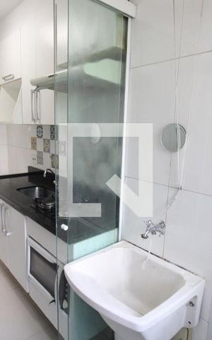 Apartamento para alugar com 56m², 3 quartos e 1 vagaÁrea de Serviço