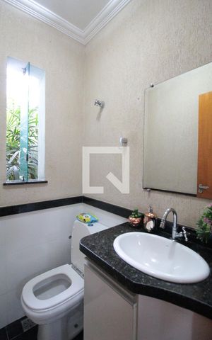 Casa à venda com 280m², 3 quartos e 3 vagasLavabo