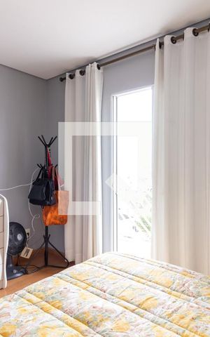 Casa para alugar com 240m², 3 quartos e 2 vagasSuíte