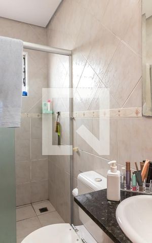 Casa para alugar com 240m², 3 quartos e 2 vagasBanheiro 3