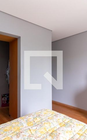 Casa para alugar com 240m², 3 quartos e 2 vagasSuíte