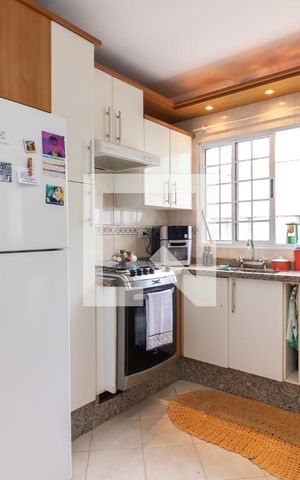 Casa para alugar com 240m², 3 quartos e 2 vagasCozinha
