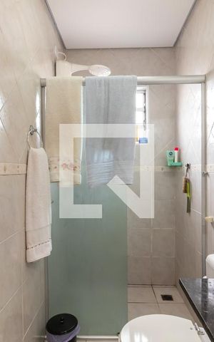 Casa para alugar com 240m², 3 quartos e 2 vagasBanheiro 3