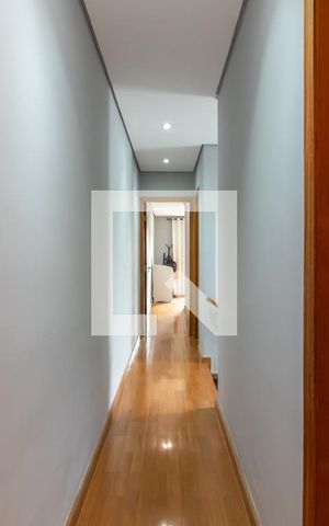 Casa para alugar com 240m², 3 quartos e 2 vagasCorredor dos Quartos