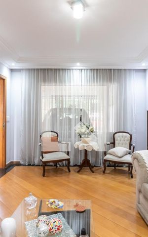 Casa para alugar com 240m², 3 quartos e 2 vagasSala de Estar