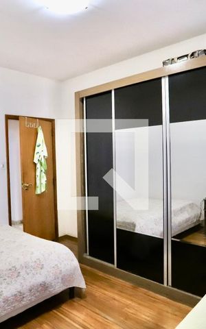 Casa à venda com 200m², 3 quartos e 2 vagas Casa à venda com 200m², 3 quartos e 2 vagasQuarto 3