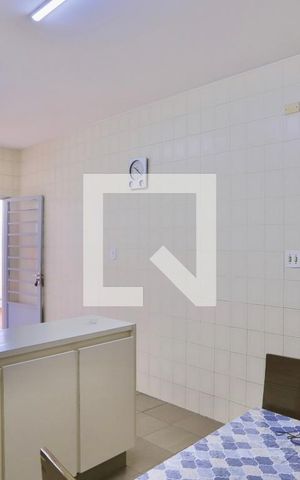 Casa à venda com 200m², 3 quartos e 2 vagas Casa à venda com 200m², 3 quartos e 2 vagasCozinha