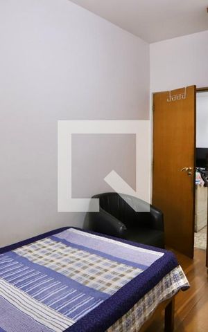 Casa à venda com 200m², 3 quartos e 2 vagas Casa à venda com 200m², 3 quartos e 2 vagasQuarto 1