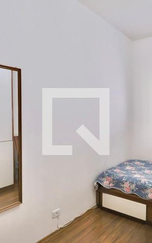 Casa à venda com 200m², 3 quartos e 2 vagas Casa à venda com 200m², 3 quartos e 2 vagasQuarto 2