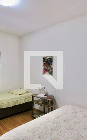 Casa à venda com 200m², 3 quartos e 2 vagas Casa à venda com 200m², 3 quartos e 2 vagasQuarto 3