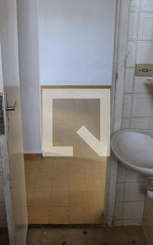 Casa à venda com 300m², 5 quartos e 3 vagasBanheiro Casa 2