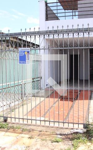 Casa à venda com 300m², 5 quartos e 3 vagasFachada