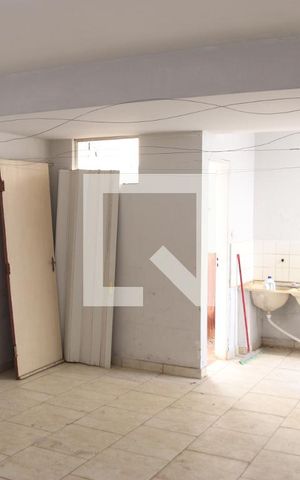 Casa à venda com 300m², 5 quartos e 3 vagasÁrea de Serviço