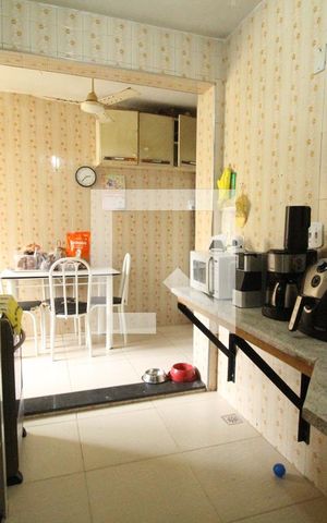 Apartamento à venda com 59m², 3 quartos e sem vagaCozinha