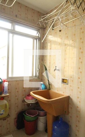 Apartamento à venda com 59m², 3 quartos e sem vagaÁrea de serviço