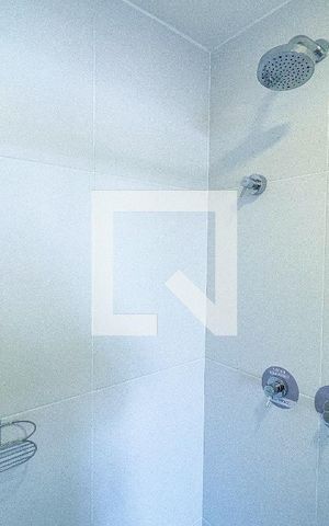 Studio para alugar com 21m², 1 quarto e sem vaga Studio para alugar com 21m², 1 quarto e sem vagaBanheiro