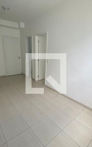 Apartamento para alugar com 45m², 2 quartos e 1 vaga Apartamento para alugar com 45m², 2 quartos e 1 vagaSala