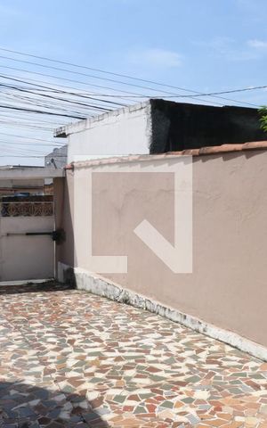 Casa para alugar com 600m², 4 quartos e 6 vagasÁrea Externa