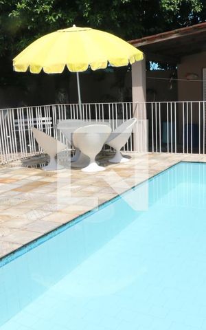 Casa para alugar com 600m², 4 quartos e 6 vagasÁrea Externa