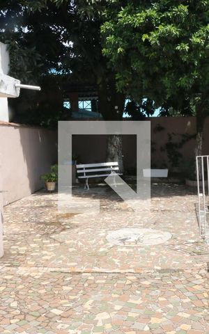 Casa para alugar com 600m², 4 quartos e 6 vagasÁrea Externa
