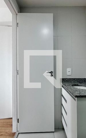 Apartamento à venda com 27m², 1 quarto e sem vaga Apartamento à venda com 27m², 1 quarto e sem vagaBanheiro Suíte