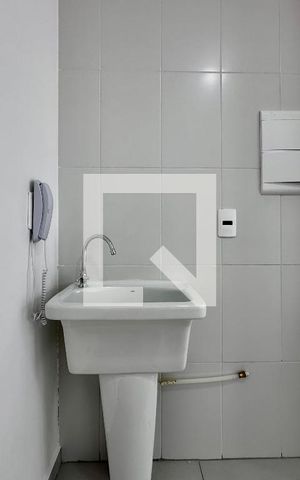 Apartamento à venda com 27m², 1 quarto e sem vaga Apartamento à venda com 27m², 1 quarto e sem vagaÁrea de Serviço