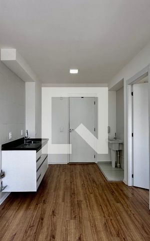 Apartamento à venda com 27m², 1 quarto e sem vaga Apartamento à venda com 27m², 1 quarto e sem vagaSala