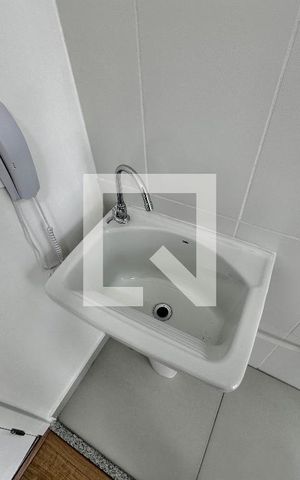 Apartamento à venda com 27m², 1 quarto e sem vaga Apartamento à venda com 27m², 1 quarto e sem vagaÁrea de Serviço