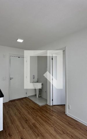 Apartamento à venda com 27m², 1 quarto e sem vaga Apartamento à venda com 27m², 1 quarto e sem vagaSala