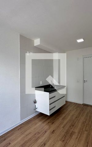 Apartamento à venda com 27m², 1 quarto e sem vaga Apartamento à venda com 27m², 1 quarto e sem vagaSala