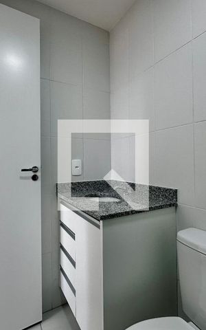 Apartamento à venda com 27m², 1 quarto e sem vaga Apartamento à venda com 27m², 1 quarto e sem vagaBanheiro Suíte