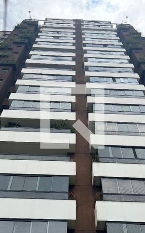 Apartamento à venda com 187m², 3 quartos e 3 vagasFachada do Prédio