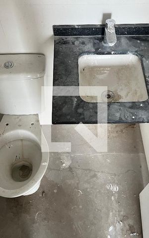 Apartamento à venda com 187m², 3 quartos e 3 vagasBanheiro 1
