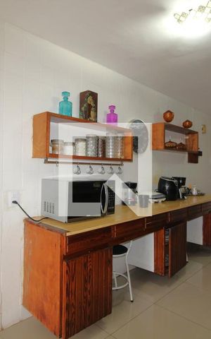 Apartamento à venda com 142m², 4 quartos e 1 vagaCozinha