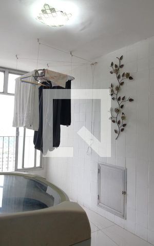 Apartamento à venda com 142m², 4 quartos e 1 vagaÁrea de Serviço