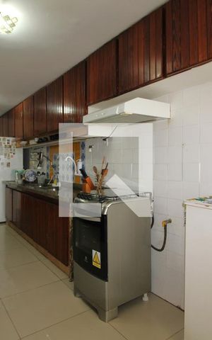 Apartamento à venda com 142m², 4 quartos e 1 vagaCozinha