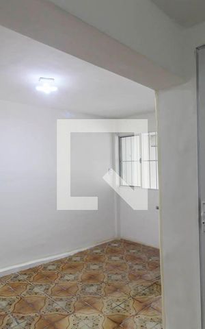 Casa para alugar com 45m², 1 quarto e sem vaga Casa para alugar com 45m², 1 quarto e sem vagaSala/Cozinha