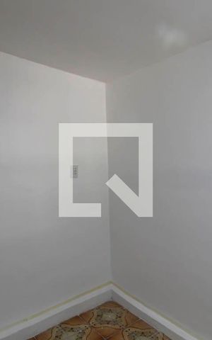 Casa para alugar com 45m², 1 quarto e sem vaga Casa para alugar com 45m², 1 quarto e sem vagaSala/Cozinha