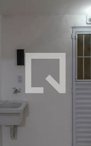 Casa para alugar com 45m², 1 quarto e sem vaga Casa para alugar com 45m², 1 quarto e sem vagaÁrea de Serviço