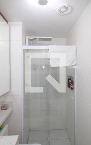Apartamento à venda com 34m², 2 quartos e sem vagaBanheiro