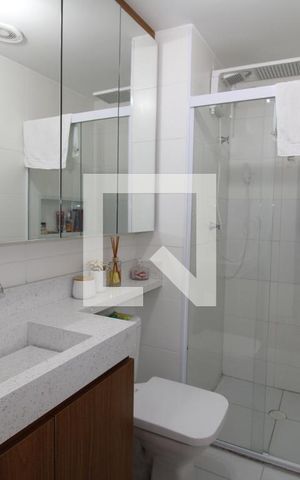 Apartamento à venda com 34m², 2 quartos e sem vagaBanheiro