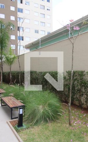 Apartamento à venda com 34m², 2 quartos e sem vagaÁrea Comum