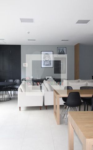 Apartamento à venda com 34m², 2 quartos e sem vagaÁrea Comum